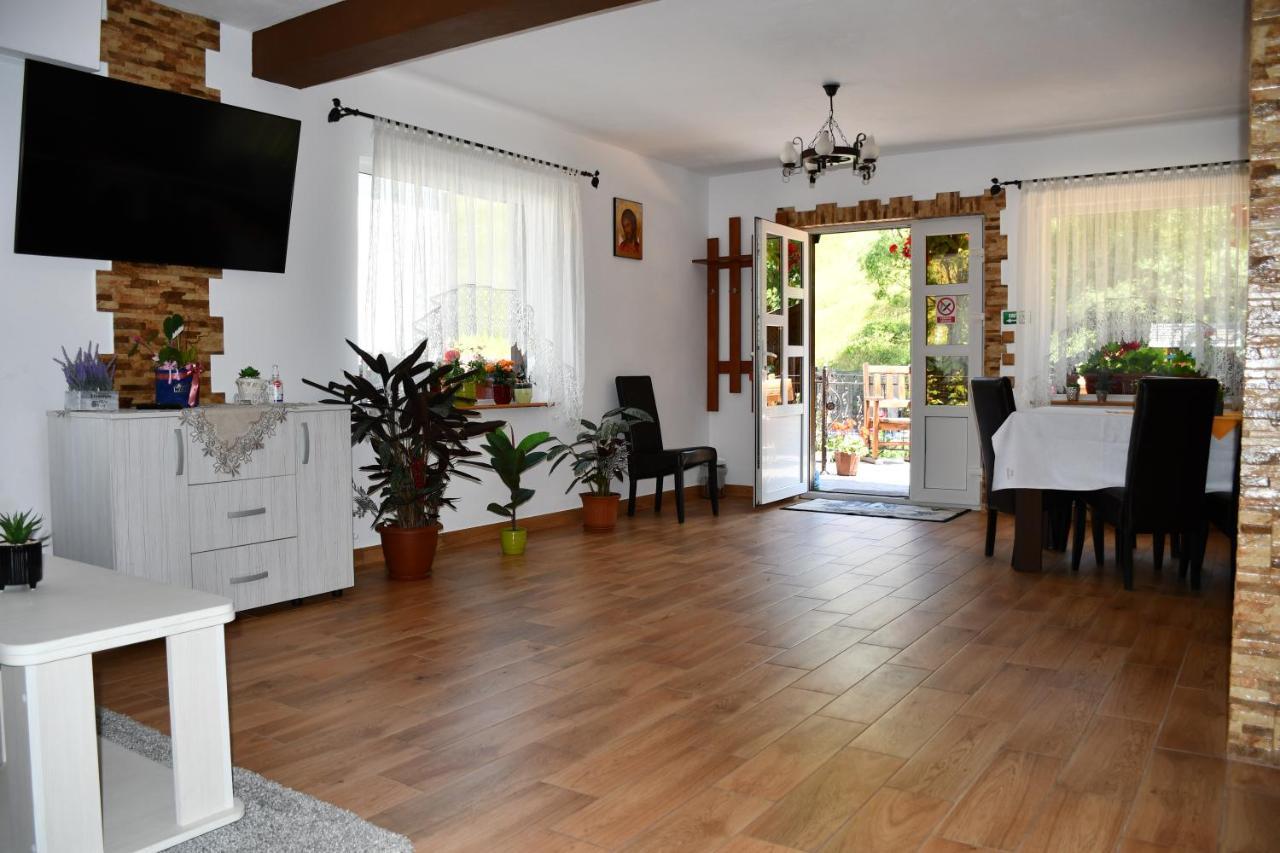 Vila Simona Moeciu De Sus Buitenkant foto